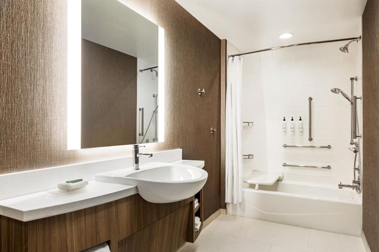 Springhill Suites By Marriott Camp Hill Ngoại thất bức ảnh